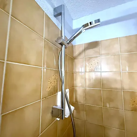 Lgm Confort Avec Terrasse & Parking, A Pied Apartamento