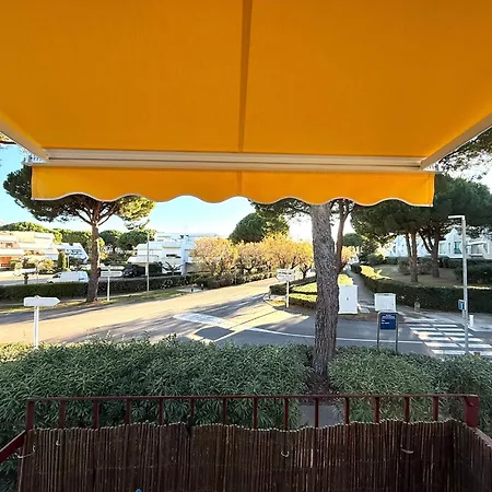 Lgm Confort Avec Terrasse&parking, à Pied